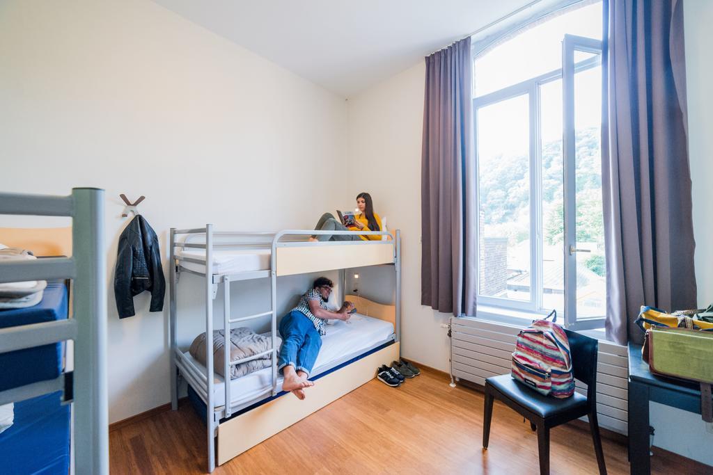 Auberge De Jeunesse De Namur Kültér fotó