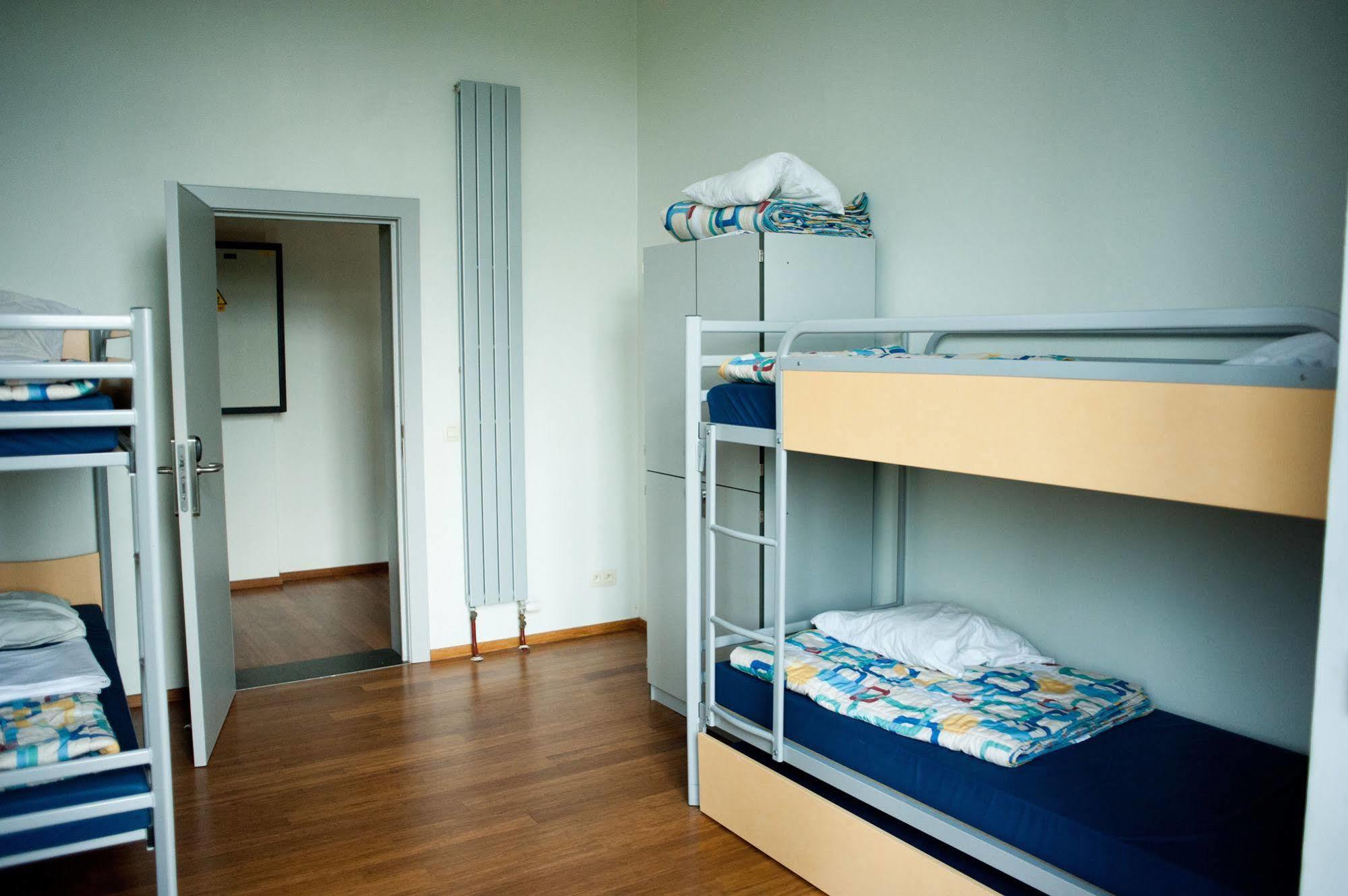 Auberge De Jeunesse De Namur Kültér fotó
